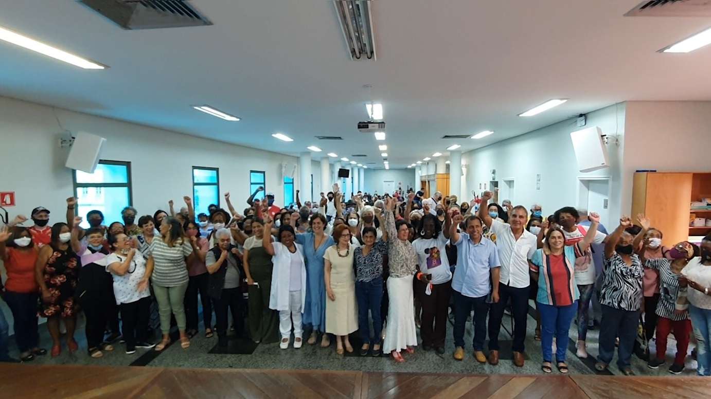 Palestra sobre “Empoderamento Feminino” lota auditório do Sindnapi